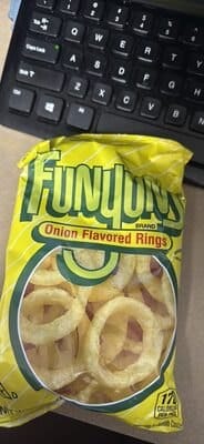 Funyuns Onion Flavored Rings packaging