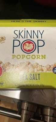 SkinnyPop Popcorn packaging