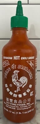 Huy Fong Sriracha Hot Chili Sauce packaging