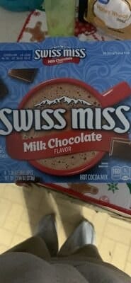 Swiss Miss Hot Cocoa Mix (Milk Chocolate) packaging