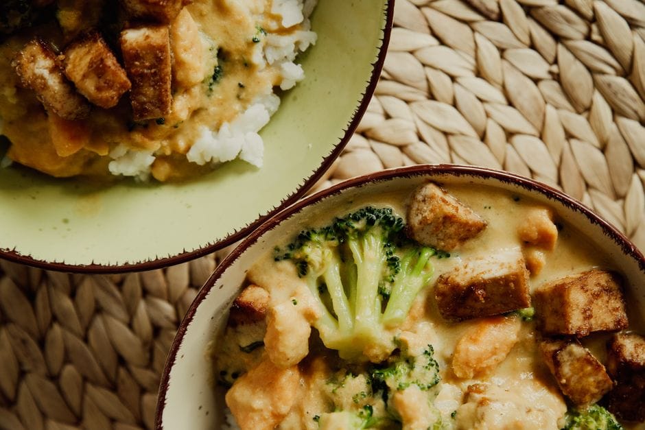 Vegan Bechamel (Silky White Sauce, No Dairy)