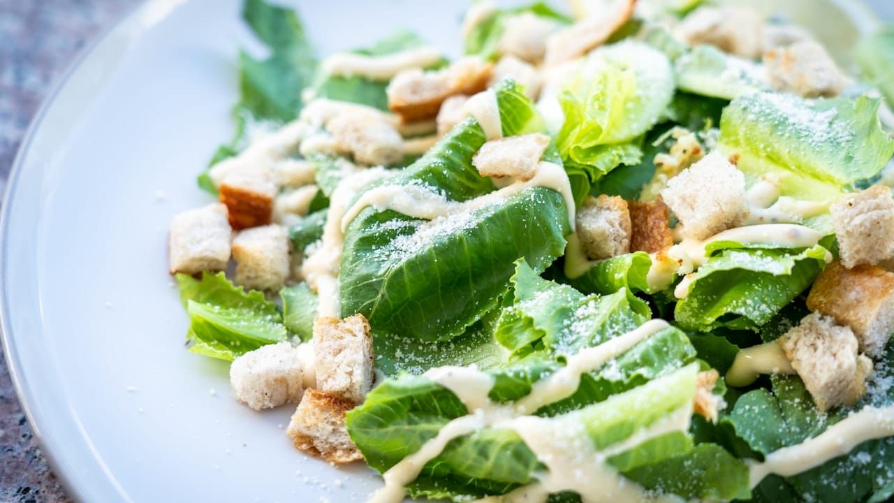 Vegan Caesar Dressing (Creamy, No Anchovy)