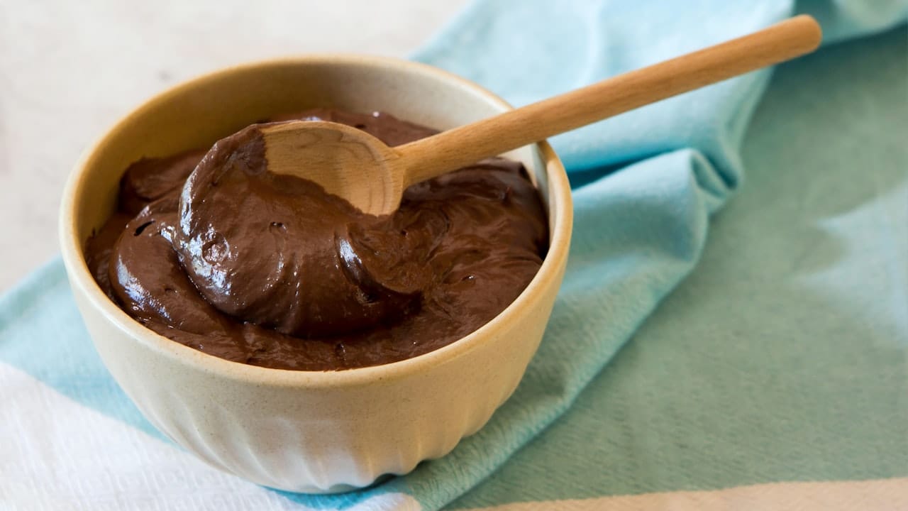 Vegan Nutella (Homemade Chocolate Hazelnut Spread)