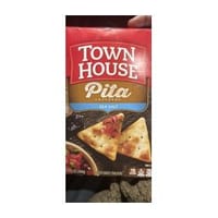 Town House Crackers packaging